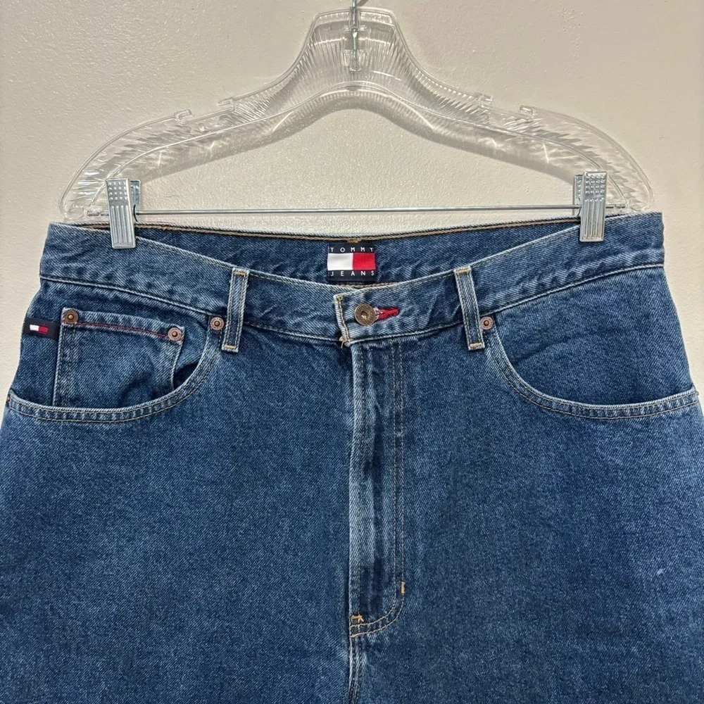 Vintage Tommy Hilfiger Shorts Men’s Size 36